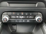 エアコンはオートエアコンです☆快適な空間で運転していただけます☆