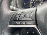 ステアリングスイッチも付いておりますので、運転中でも音量の変更など可能です。