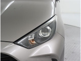 メンテナンスが楽な『ハロゲンヘッドライト』。車検対応の最新LEDヘッドライト等の各種カスタムも承っております。お気軽にご相談ください。