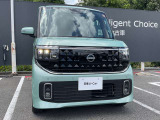 LEDヘッドライトです。高い視認性や省電力で車への負担が少なく、長寿命で交換の手間が少なくなりメリットがいっぱいあります。