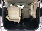シートアレンジで更にお荷物積められます♪