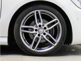 ■タイヤ225/40R18