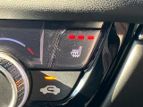 運転席&助手席にヒートシーター付き♪寒い日や冷えが気になる方には嬉しい機能!