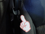 たとえ安全運転していても横からの不意の衝突は避けられないかも知れません。 そんな時に大切な乗員を守るサイドエアバッグ付き! 大切なご家族を守るための安心装備です。