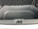 トランク(荷室)です!床下収納があります☆