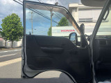 任意保険のご相談承ります。お車を入れ替えた時も手続きが必要です。ご不明点ございましたら、ホンダカーズ乙訓スタッフまでお気軽にご相談下さい!Tel:075-922-2313
