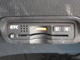 ETC車載器が装備されております。カードを挿入すれば直ぐに使えるようセットアップ(有料)してお渡しします。