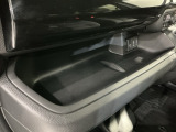専門業者にて内外装のクリーニングを実施しております!