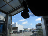 茨城県以外でのナンバー登録を希望されるお客様は、通常登録費用のほかに別途49,500円かかります。予めご了承くださいませ。