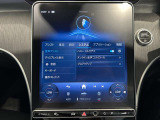 バックカメラにより駐車時の後方確認も楽にできます。