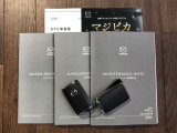 取扱書&整備手帳揃っております☆遠くからドアの開錠施錠が出来る便利なキーレスを装備しています。