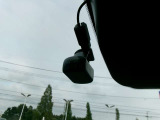 純正前後ドライブレコーダーが付いておりますので、万が一の事故の際に役立ちます。