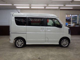 気持ち良く新しいカーライフがスタートできます様全車内外装クリーニングを実施しております。