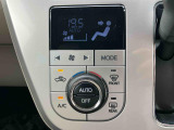 オートエアコンが標準装備です。