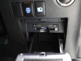 ETC車載器が搭載されているので、高速道路の乗り降りもノンストップで通過できます♪