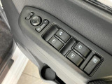 延長保証につきましてはお求めいただく車両によって保証料が異なりますので、当店スタッフまでお気軽にお問い合わせくださいませ。