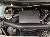 ホンダスタッフがしっかり整備して保証付きにてお渡し致します。エンジンルーム&室内ルームともにクリーニング済みで清潔です。快適なドライブをお楽しみください。