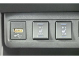 シートヒーター付きです。冬場の強い味方です。あったら嬉しい装備ですね!