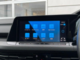 厳格な専門教育を受け、フォルクスワーゲン車をケアし続けて培った豊富な知識と専門機器を使いこなす熟練の技術をもとに、あなたのクルマを的確に診断してベストコンディションに仕上げます。