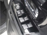 ◆パワーウィンドウスイッチ◆運転席から全席の窓の開閉操作を行うことが出来いつでも換気ができます!
