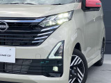 LEDヘッドライトです。高い視認性や省電力で車への負担が少なく、長寿命で交換の手間が少なくなりメリットがいっぱいあります。