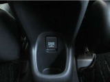 アクセサリーソケット12V