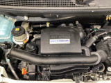 ホンダスタッフがしっかり整備して保証付きにてお渡し致します。エンジンルーム&室内ルームともにクリーニング済みで清潔です。快適なドライブをお楽しみください。