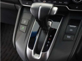 認定中古車では、厳しいHonda認定基準をクリアした厳選されたHonda認定中古車のみ、取り扱っております。「ご購入前の安心」「納車後の信頼」を車両と一緒に提供しております。