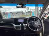 中古車をお選びいただく際に気になる走行距離や修復歴などに加えてキズ・凹みの有無・状態や消耗品の交換、今までの整備状況が &ldquo;ダイハツ認定中古車カルテ&rdquo;でわかります。