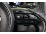 走りたいスピードでセットすれば一定速度で走行が出来るクルーズコントロール付き!高速道路でのドライブが快適になりますね♪