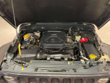 2.0L直列4気筒ターボエンジンを搭載。力強い走りが魅力です。 出力272psを発揮するターボエンジン。余裕ある加速性能を実現します。