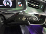 Audiが誇る独創の4WDシステム、Audi quattroは、スピードが上がるほど発揮される直進安定性が特徴です。ドライバーの疲労度は最小限に抑えられ、安全性にも大きく貢献します。