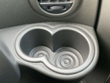 運転席用ドリンクホルダーです