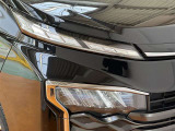 ○暗い夜道も明るく照らします○LEDヘッドライト装着車! 夜間のドライブも安心ですね♪消費電力が少なくて明るいなんて、◎です☆