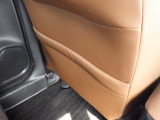 ★シートバックポケット★車内の整理整頓が出来て大変便利?一時的に保管したい時など、車内での紛失防止に!