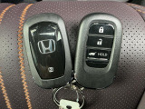 スマートキーは2個ついてますので複数でのご使用の際でもそれぞれ使っていただけますので大変便利ですよ(^^♪