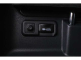 非常時やキャンプなどに役立つAC100V(1500W)コンセント付きです。