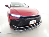 LEDヘッドライトです。デザイン性がよくとても明るいので、夜間の走行や悪天候でも安心です。しかも長寿命!