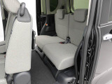 運転席と助手席にはシートヒーターも付いています!