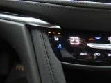 運転性、助手席共にシートヒーター、シートベンチレーショが装備されております。