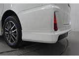 リヤスポイラーもカッコよくて後続車の視線を集めます!