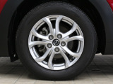 当店の在庫車両は、お客様に安心いただき気持ちよくお乗りいただけるように、自社の商品化工場でボディ洗浄・磨き・車内清掃・除菌・消毒を実施済みです。