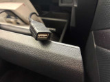 USB接続できます。スマホと接続して音楽を楽しんでください。