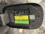 メルセデス・ベンツ八王子の最新のショールームには、大型モニターがあり最先端のメルセデス・ベンツをご体感頂けます!屋内展示場のため、天候の悪い日でも、ごゆっくりとお車をご覧頂ける店舗でございます!