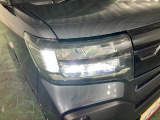 LEDヘッドライト付きです。夜間の運転も安心ですね