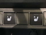 【シートヒーター】装備。運転席と助手席の座面と背もたれを素早く温めるシートヒーターを搭載。身体を直接温めることができます。