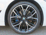 ◆ローンリース等ファイナンス商品、BMW専用自動車保険、BMWカード、コーティング、板金塗装、ドライブレコーダーなど社外品の取扱もございます。お車に関することは全てバルコムにお任せ下さい◆