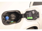お気軽にお問い合わせください。Tel:075-325-0440 Mobile:070-2313-8676  中古車担当:時女まで