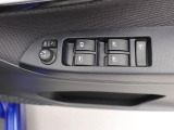 ダイハツディーラーでは「ダイハツ認定U-CAR」という基準を設け、車選びに詳しくないお客様でも「安心して選べる」をご提供しています。