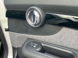 ご納車後も最寄りのMINI正規ディーラーにてアフターサービスが可能です。お問合せ・詳細はMINI NEXT 三宮店  お問い合わせ:078-803-3298 までお気軽にお問合せ下さいませ。